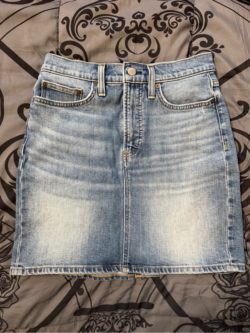 Denim Forum Light Blue Washed Pencil Skirt